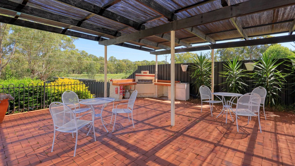 Narrandera Hotel | Bishops Lodge Narrandera
