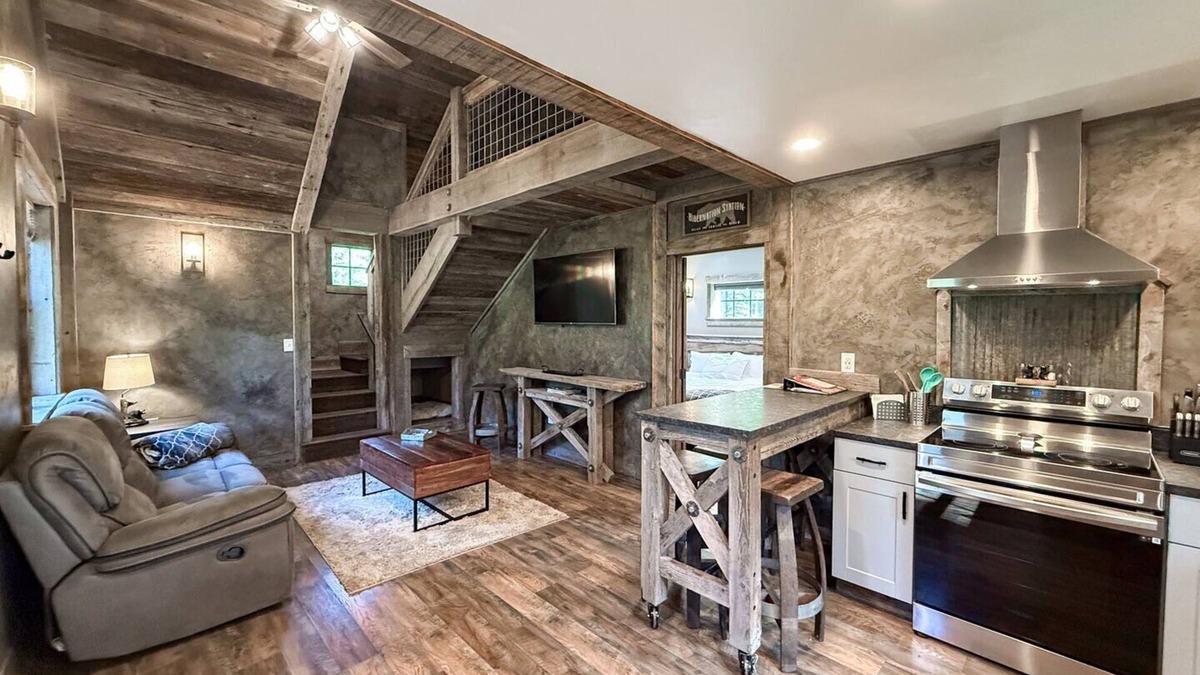 Whitefish House | Bison Ridge Cabin #1 | 4BR Getaway w/Hot Tub, Fire Pit & Grill | Sleeps 8!