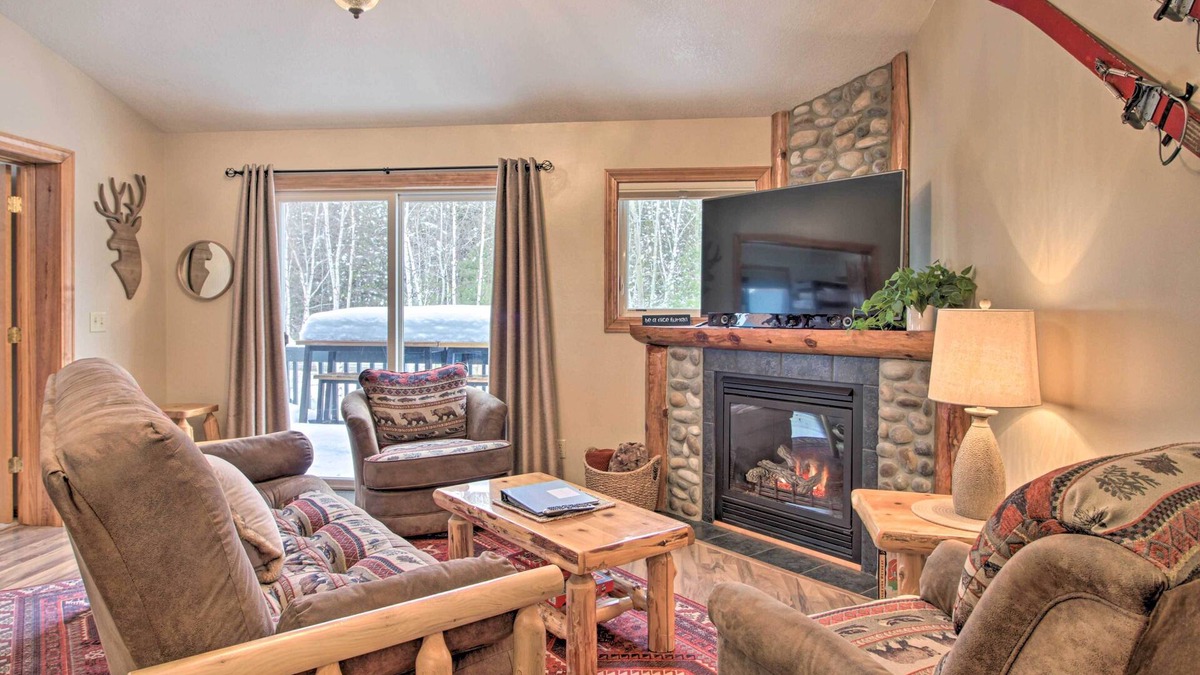 Biwabik Condo | Biwabik Vacation Rental Near Giants Ridge!