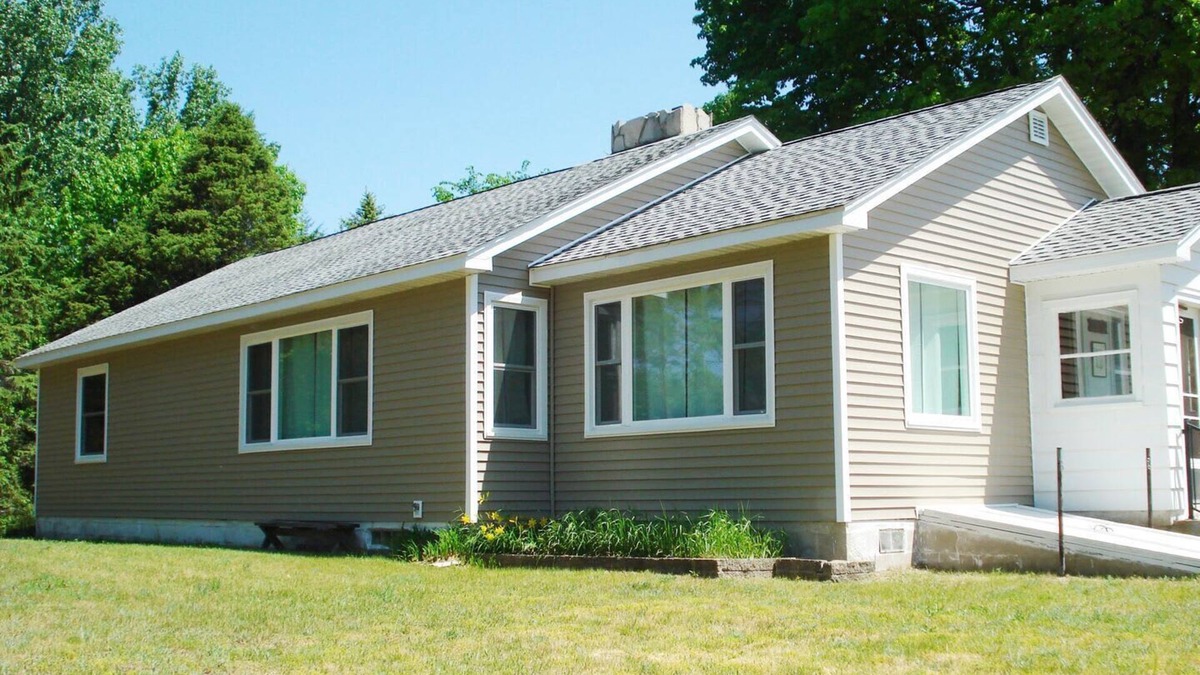 Alden House | BJ's Retreat Summary: