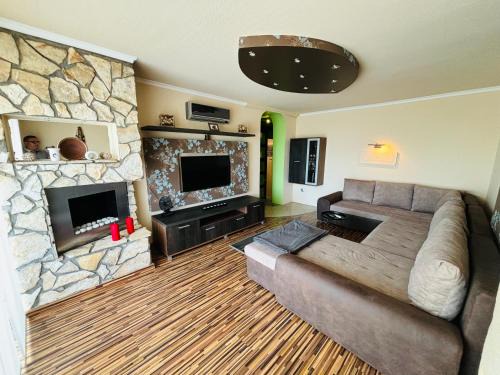 Szentes House | BLA Apartman