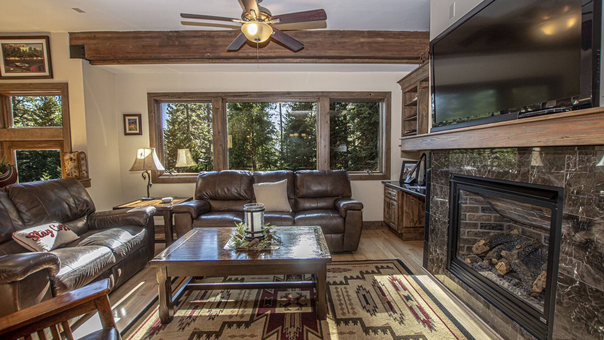 Tahoe Woods House | Black Bear Haus by Hauserman Rentals