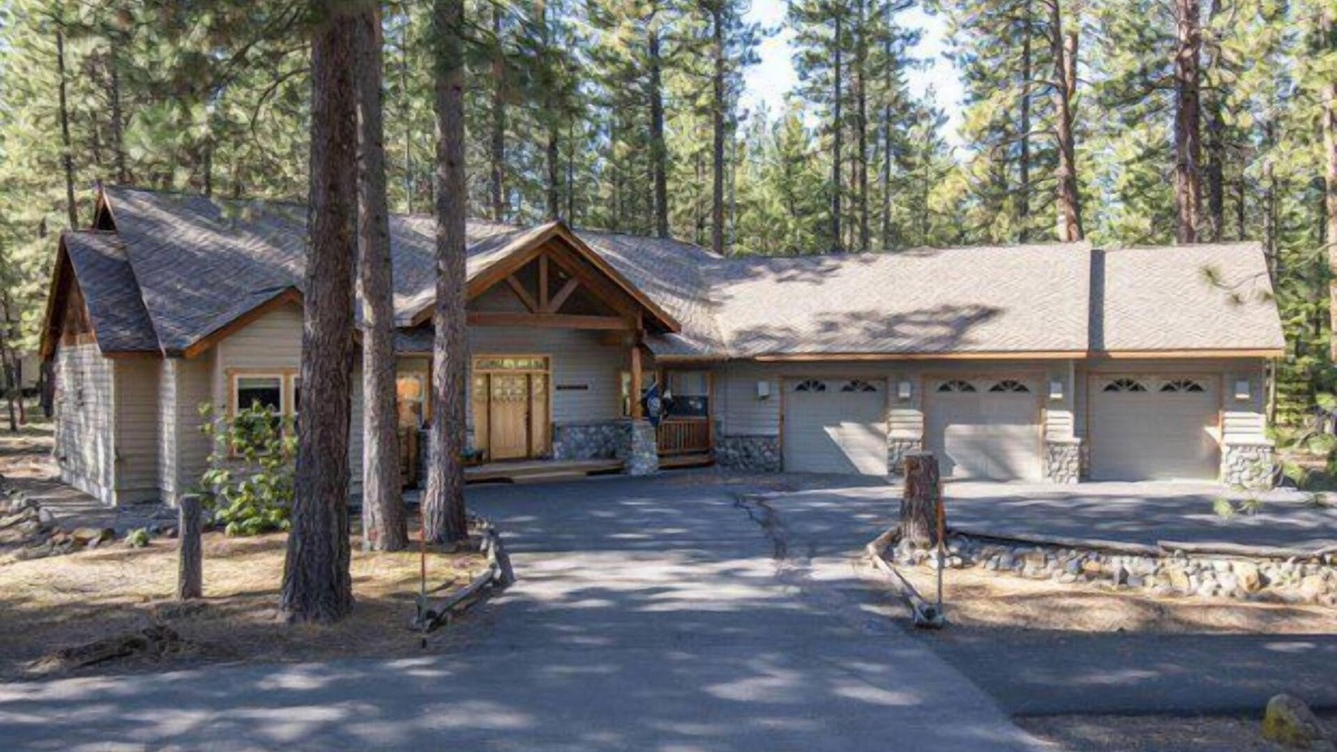Black Butte Ranch House | Black Butte Ranch South Meadow 119
