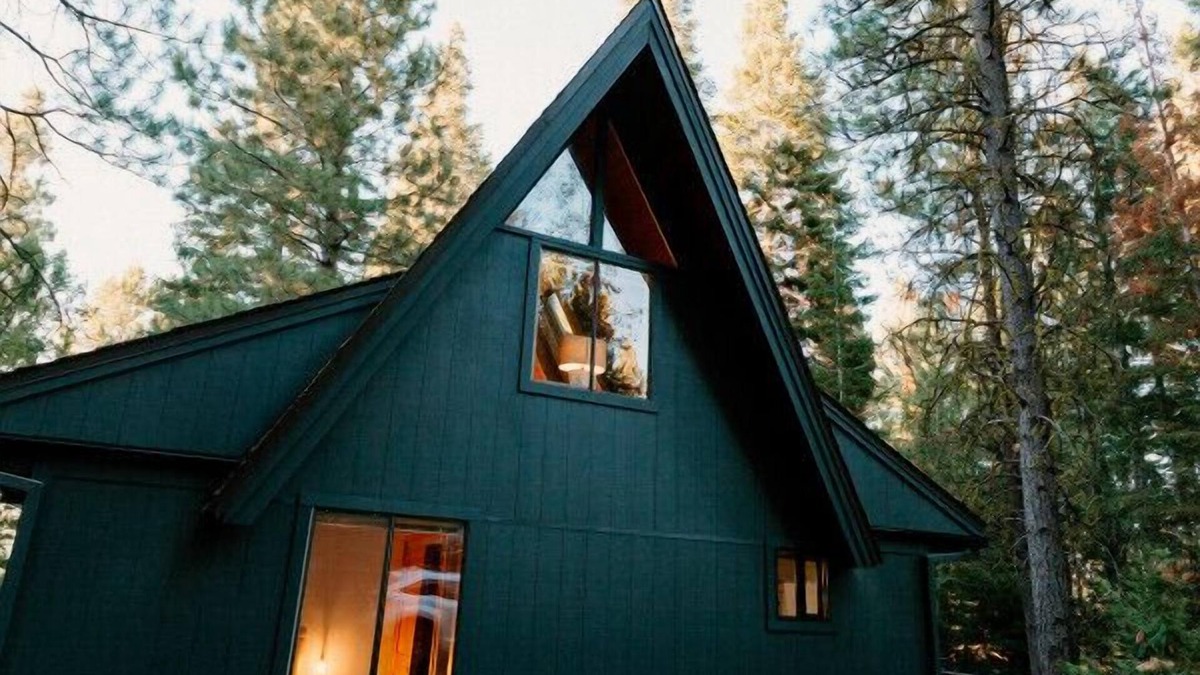 Black Butte Ranch Cabin | Black Butte Ranch: Modern Cabin Retreat, sleeps 8