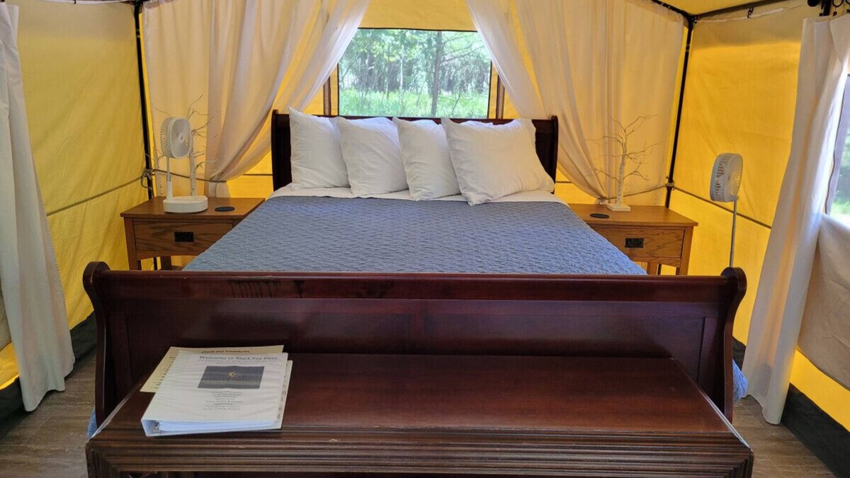 Mid America Apartment | Black Fox Den: A Woodland Glamp - Dog Friendly!