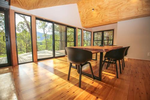 Harrietville House | Black Mamba House