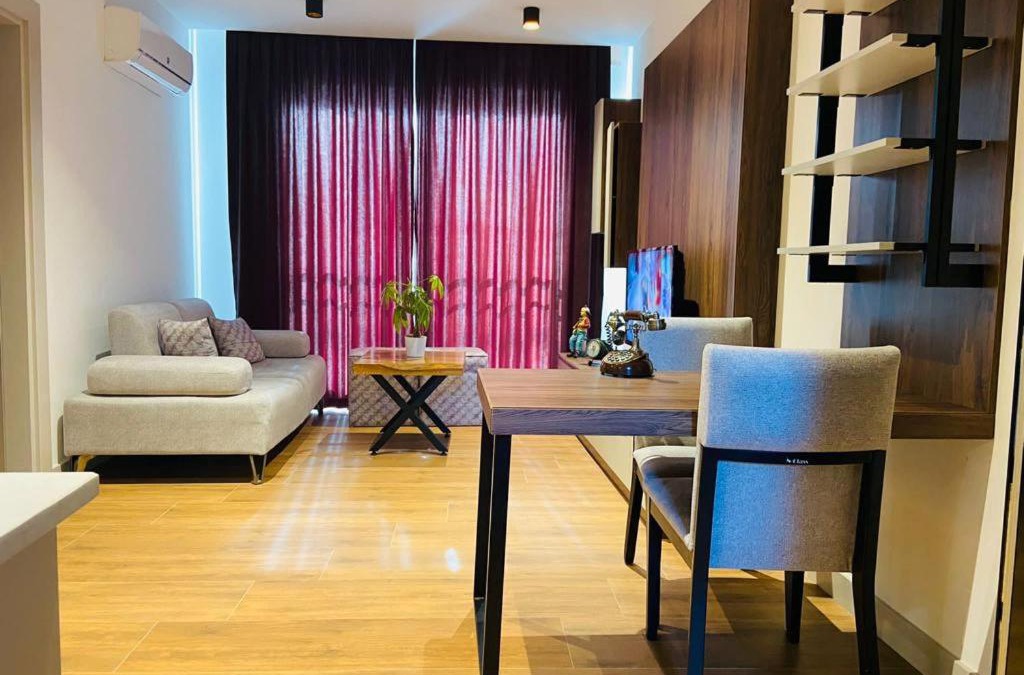 Kusadasi City Centre Apartment | black marin