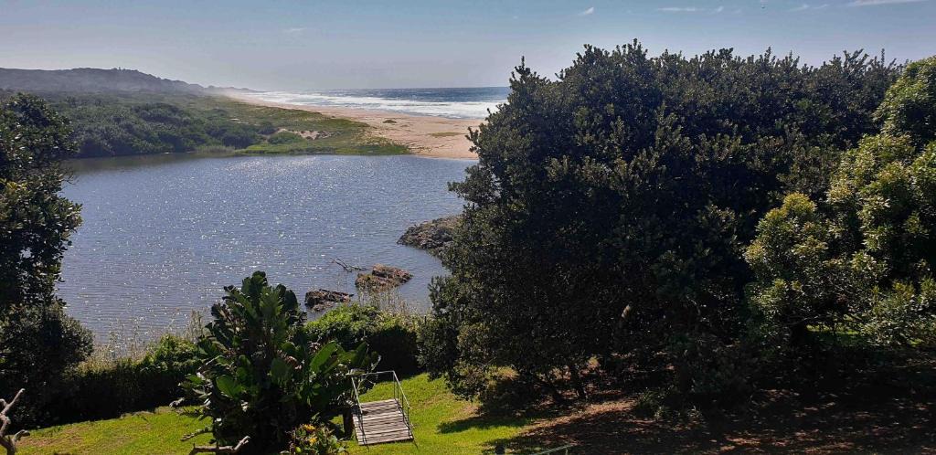 Scottburgh Apartment | Black Rock Haven