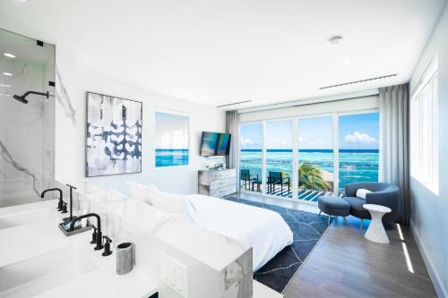Bodden Town Apartment | Black Urchin Boutique Resort