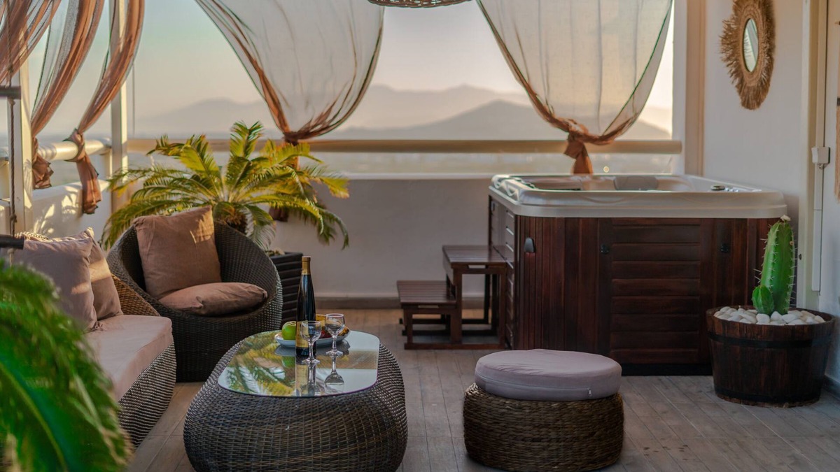 Agkidia Villa | Black Velvet Naxos