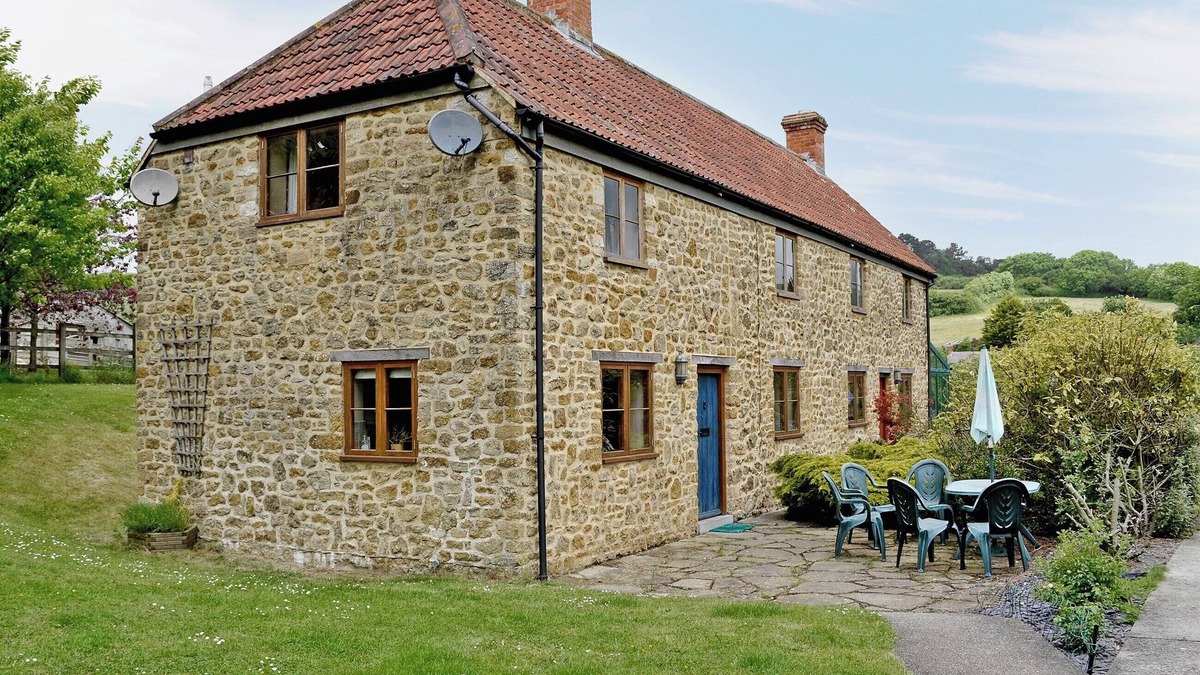 Stoke Abbott House | Blackberie Cottage - E2389