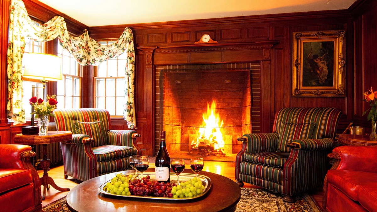 Norfolk Bed & Breakfast | Blackberry River Inn