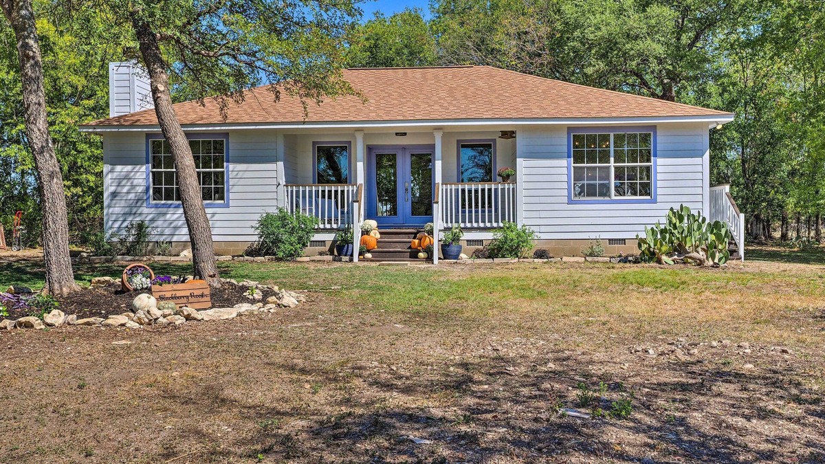 Salado Cottage | 'Blackberry Roost' Home ~ 4 Mi to Downtown Salado