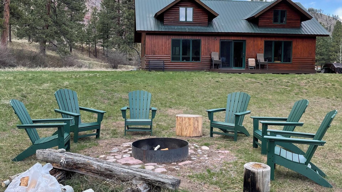 Greenough Cabin | Blackfoot River Retreat, an unmatched Montana getaway.