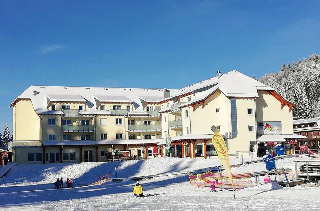 Feldberg Apartment | Blackforest Lounge direkt an der Skipiste, Ski in & Ski out, Skischule im Haus, Startpunkt für Wanderungen