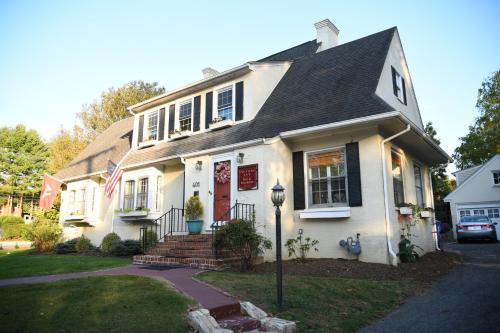 Downtown Bed & Breakfast | Blacksburg Bed & Breakfast