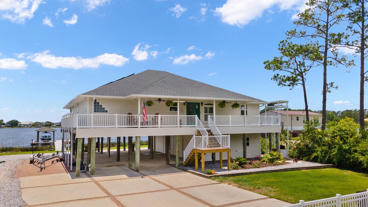 Harold House | Blackwater Retreat - Get away from it all at Southern Sol!