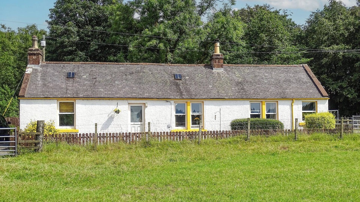 Lockerbie Cottage | Blaeberry Cottage - 28061