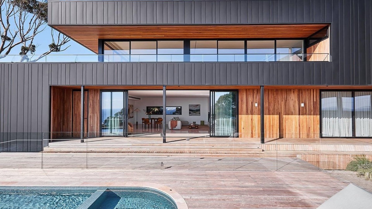Mount Martha House | Blanc de Noir Luxe Grandeur with Pool and Spa
