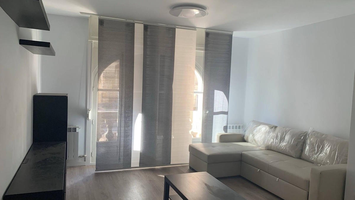 Logrono Apartment | Blanco y Tinto