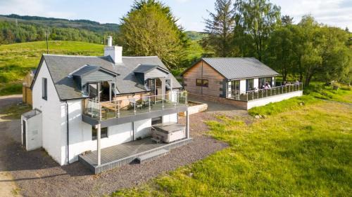 Dalmally House | Blar Cottage (Private Sauna + Fast Starlink Wifi)