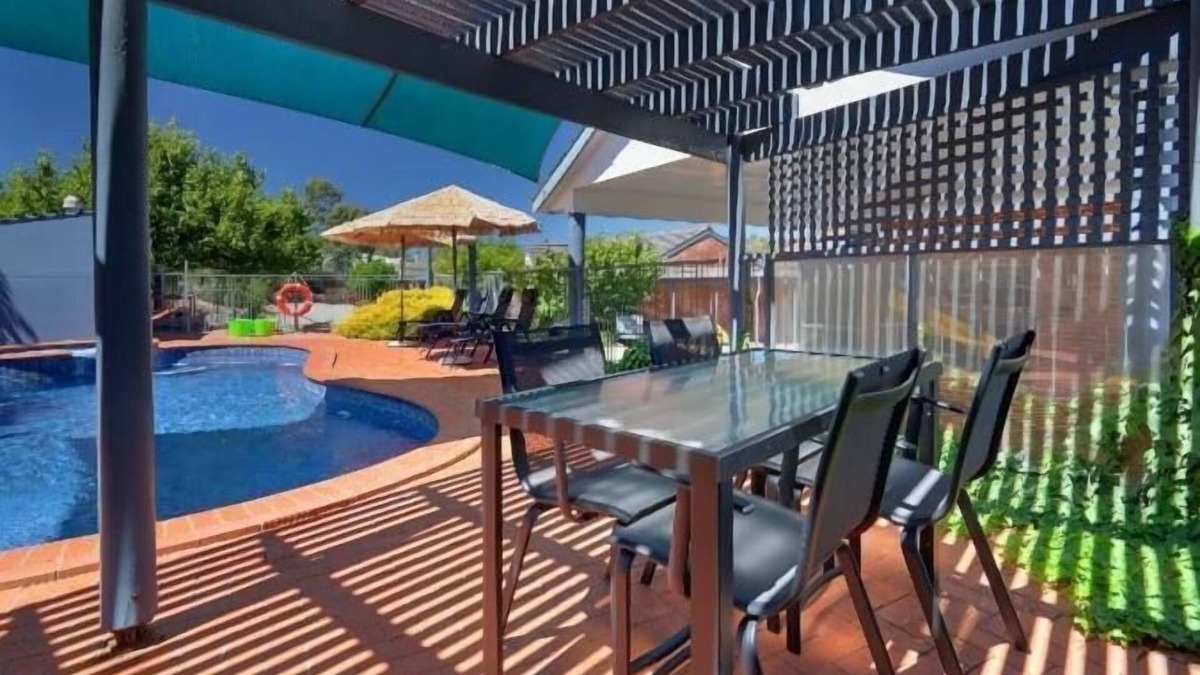Wodonga Hotel | Blazing Stump Motel & Suites