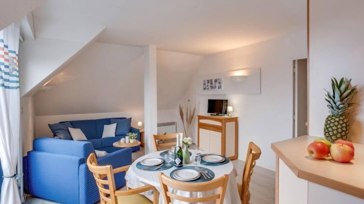 Carnac Apartment | Bleue Océane by Interhome