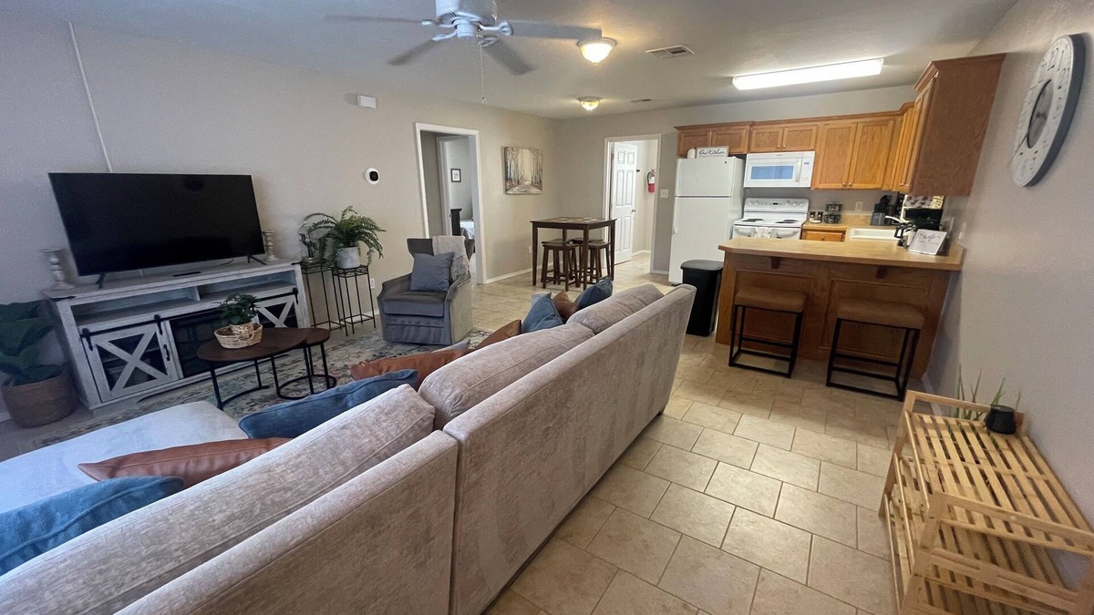 Ada Apartment | Blissful and Clean- 2 Bedroom Duplex