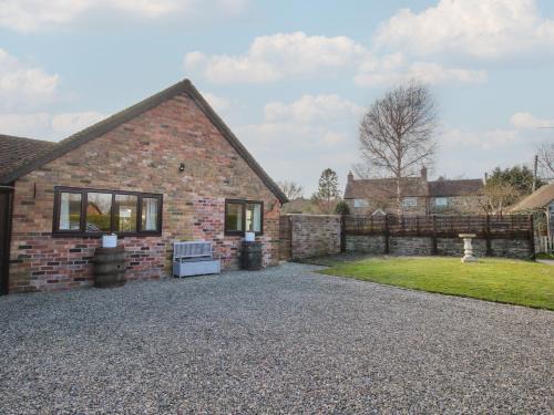 Wall-under-heywood House | Blockley Lodge