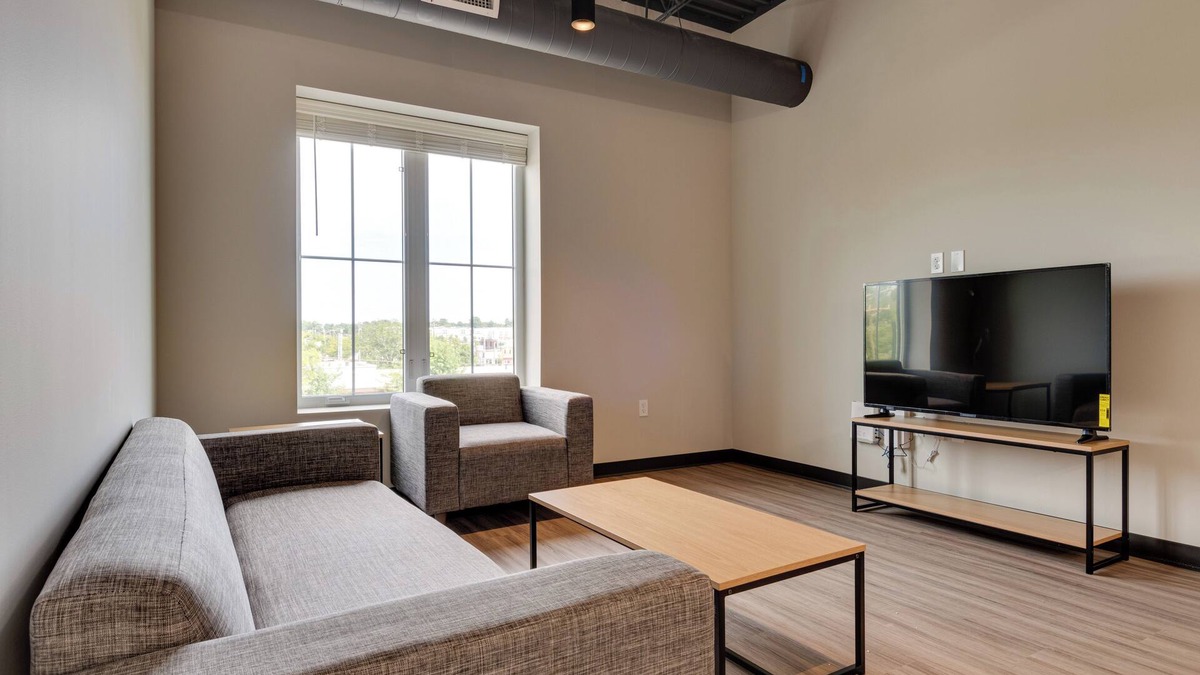 Bloomington Apartment | Bloomington Apartment - Walk to IU Campus & Mall!