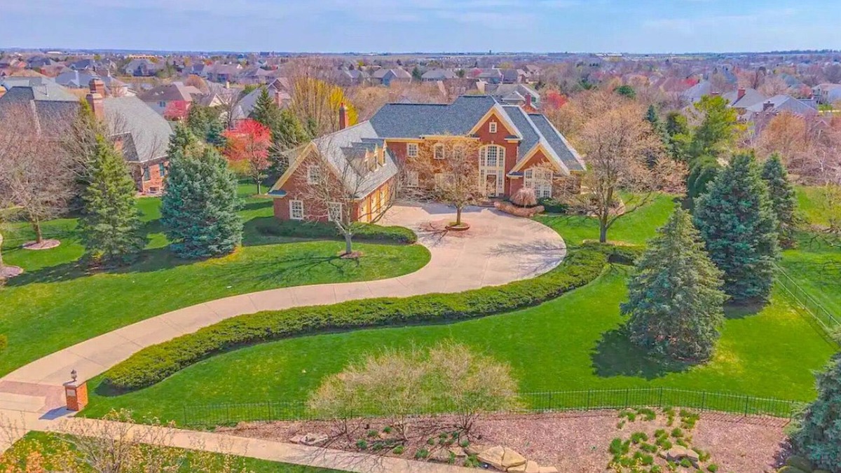 Bloomington House | Bloomington Estate