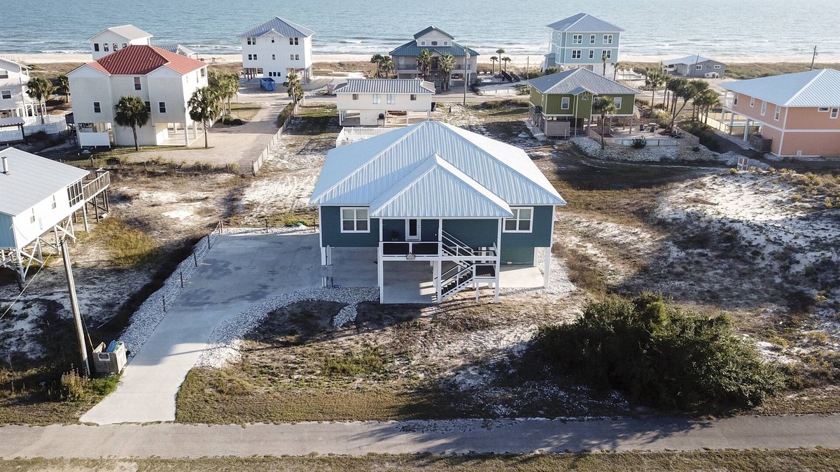 East End House | Blue Bayou Beach Home