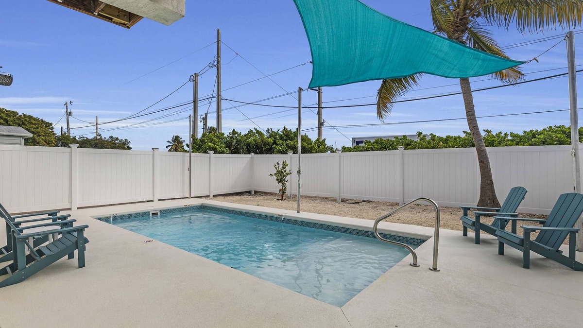 Marathon House | Blue Breeze: 3 BR, 2.5 BA House in Grassy Key, Sleeps 8