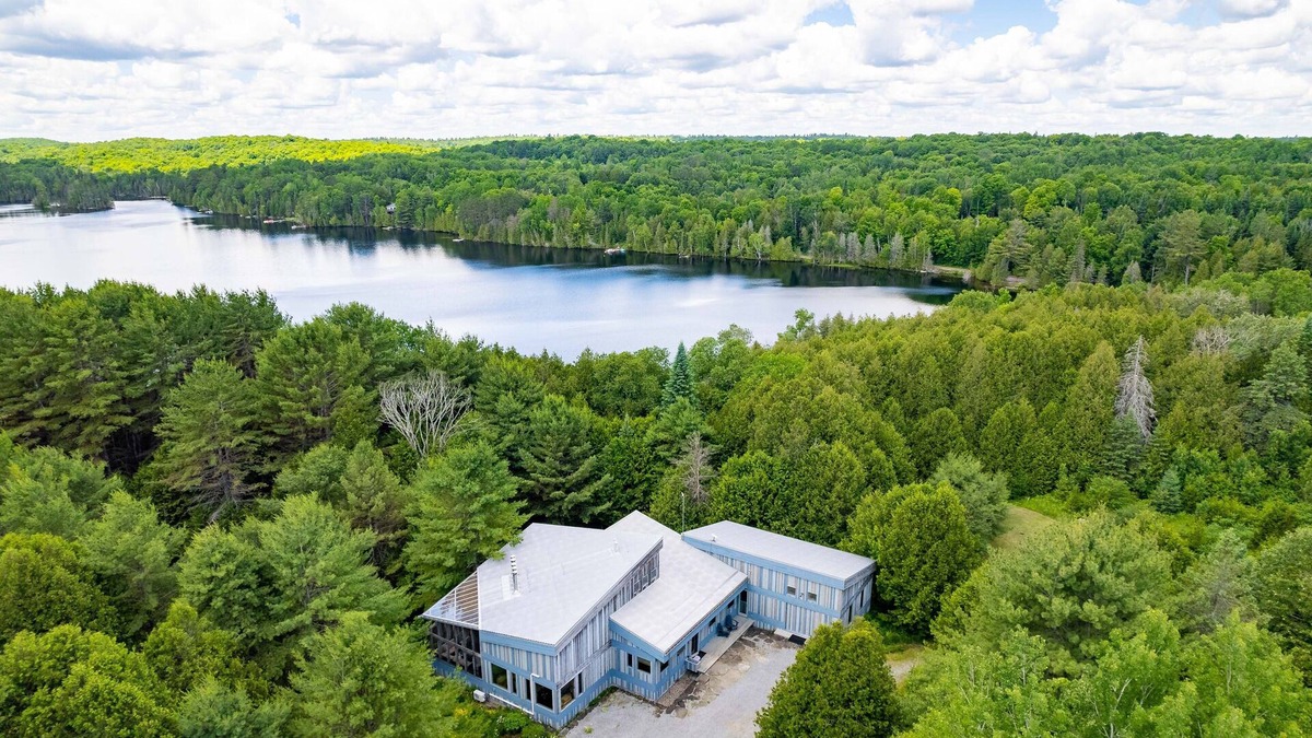 North Kawartha Cottage | Blue Chalet located at Talan lake on 7 acer of forest and land with Private dock