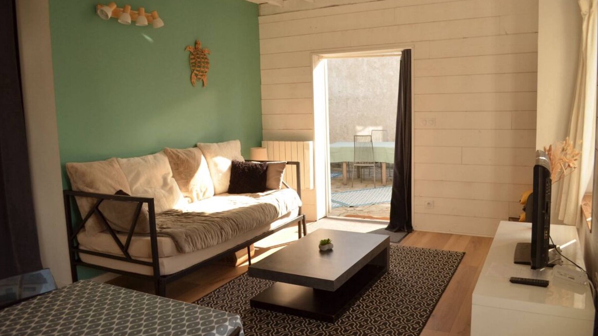 Plerin House | Blue cottage