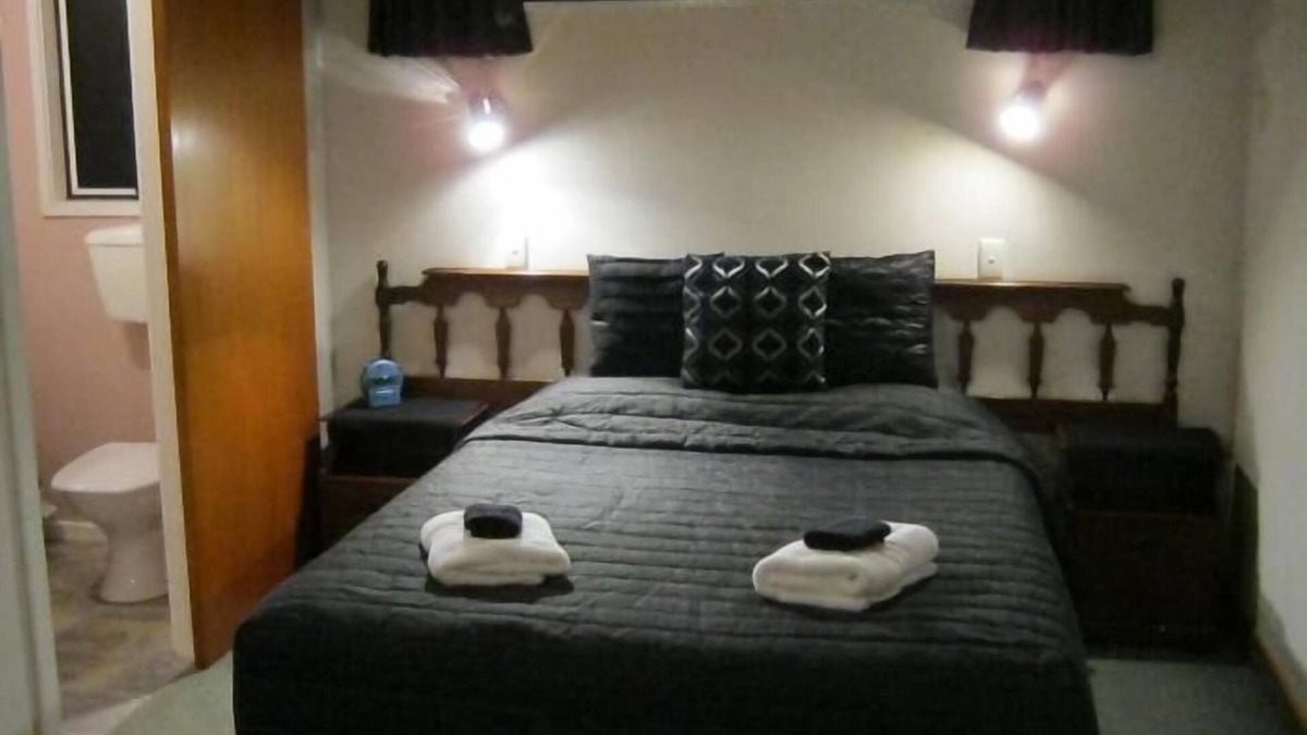 Timaru Apartment | Blue Dolphin Motel