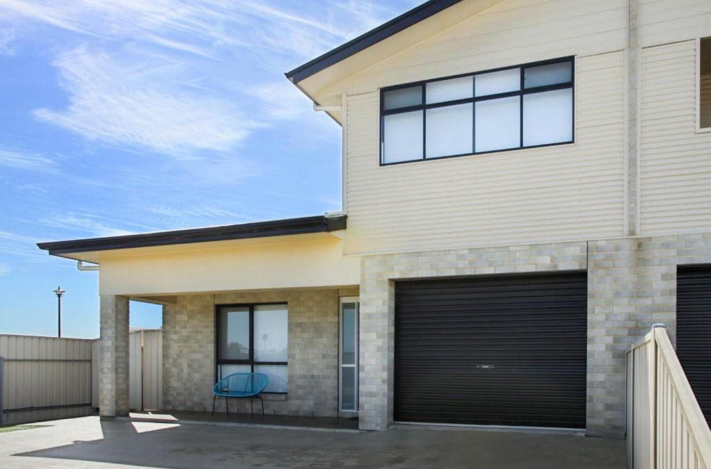 Melville House | Blue Door Retreat