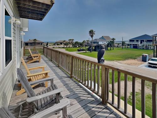 San Luis House | Blue Doubloon