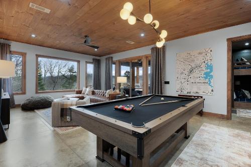 Blue Ridge House | Blue Fox Lodge