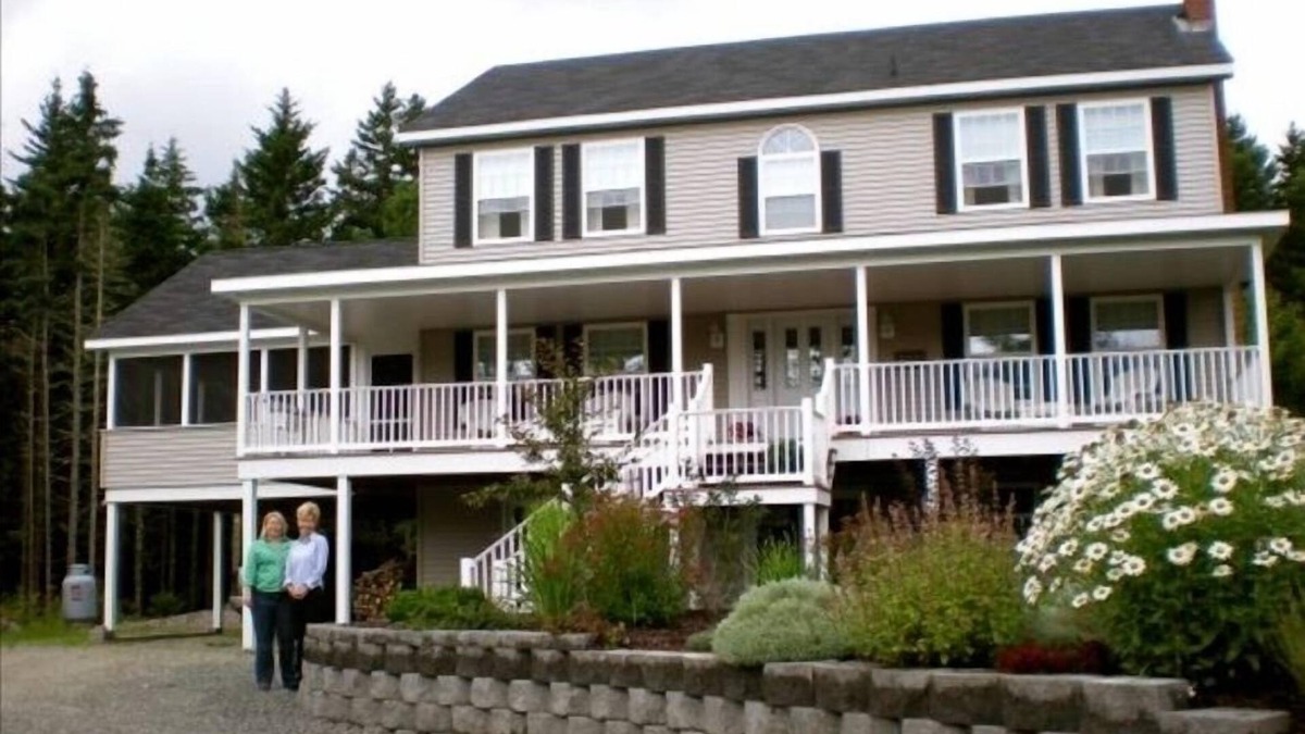 Blue Hill House | Blue Heaven at Blue Hill - Classic Maine Living near Acadia!