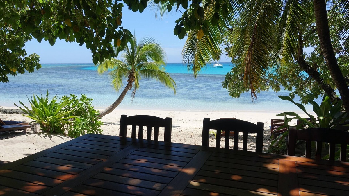 Nanuya Resort | Blue Lagoon Beach Resort