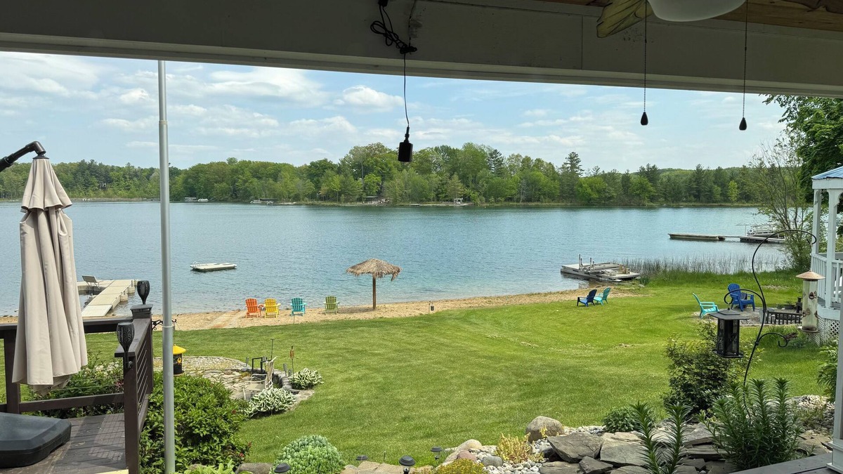 Smyrna House | Blue Lake Paradise 2 -BEACH RETREAT- LUXURY house- Sleeps 10