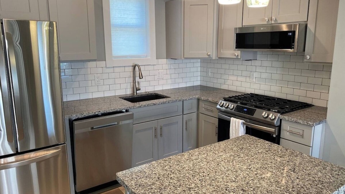 Traverse City House | Blue Maple Cottage in Downtown Traverse City