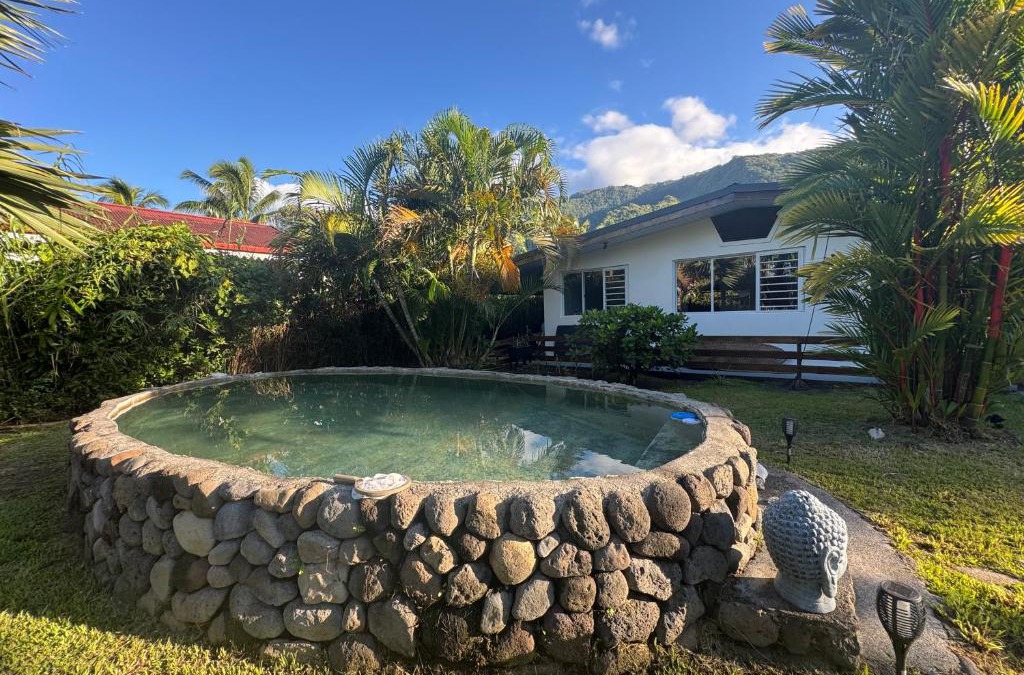 Teva I Uta House | Blue Moana Lodge