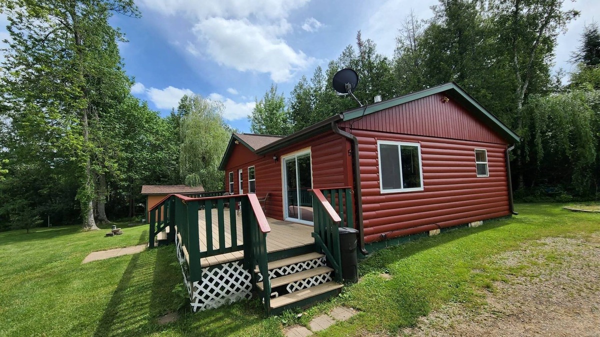 Hill City Hotel | Blue Moon Resort and Motel