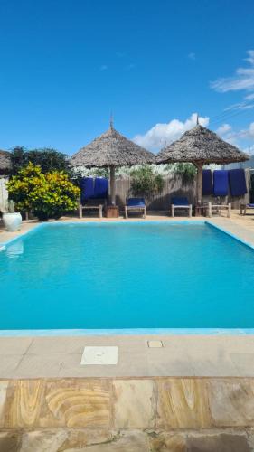 Pwani Mchangani Hotel | Blue Moon Villa