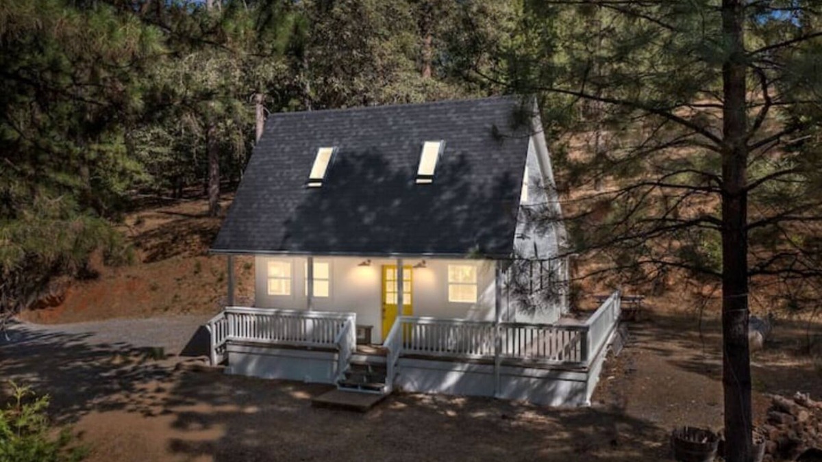 Glencoe Cabin | Blue Mountain Loft - A Unique Jewel In The Trees
