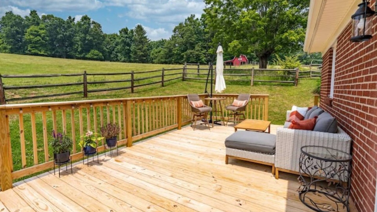 Galax House | Blue Ridge Mountain Getaway