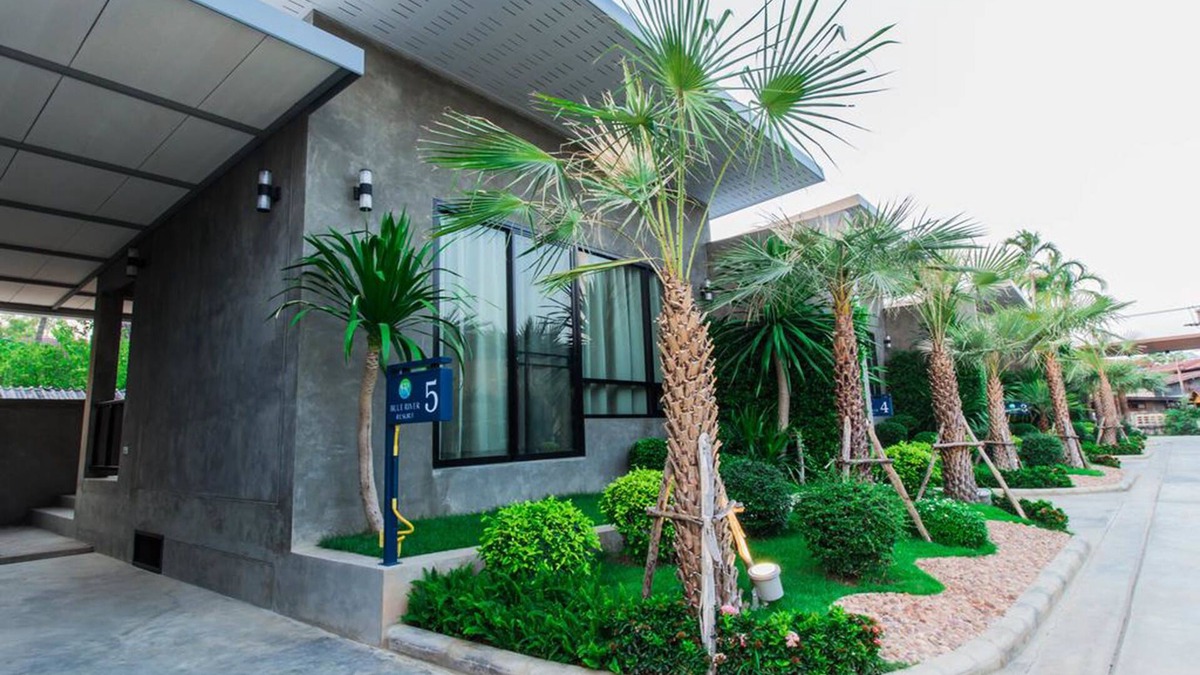 Phitsanulok Hotel | Blue River Resort