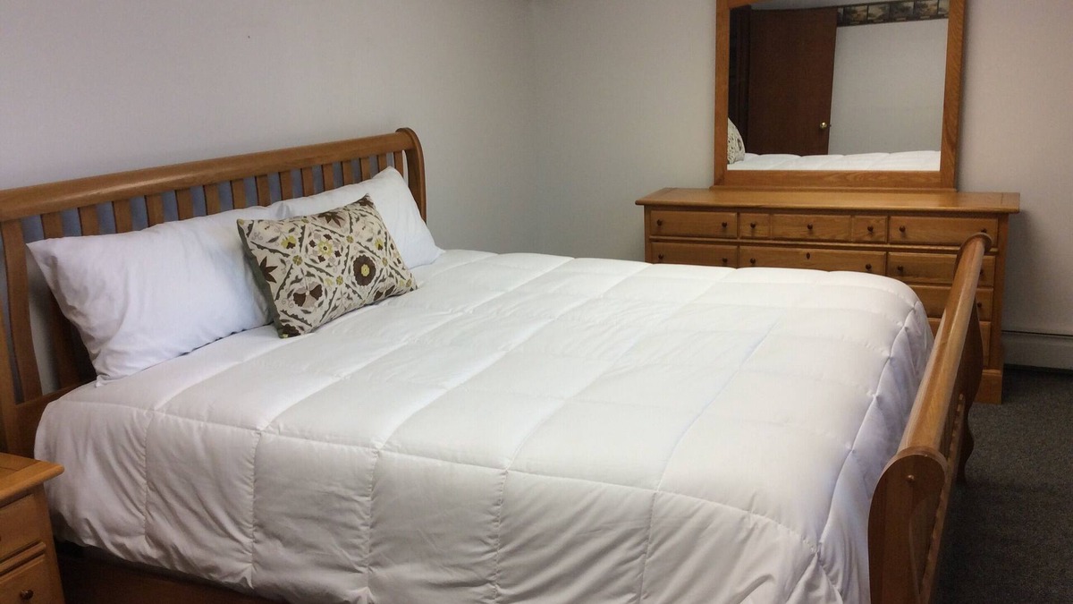 Dunnstown Apartment | Blue Roof Inn 2 Bedroom apartment